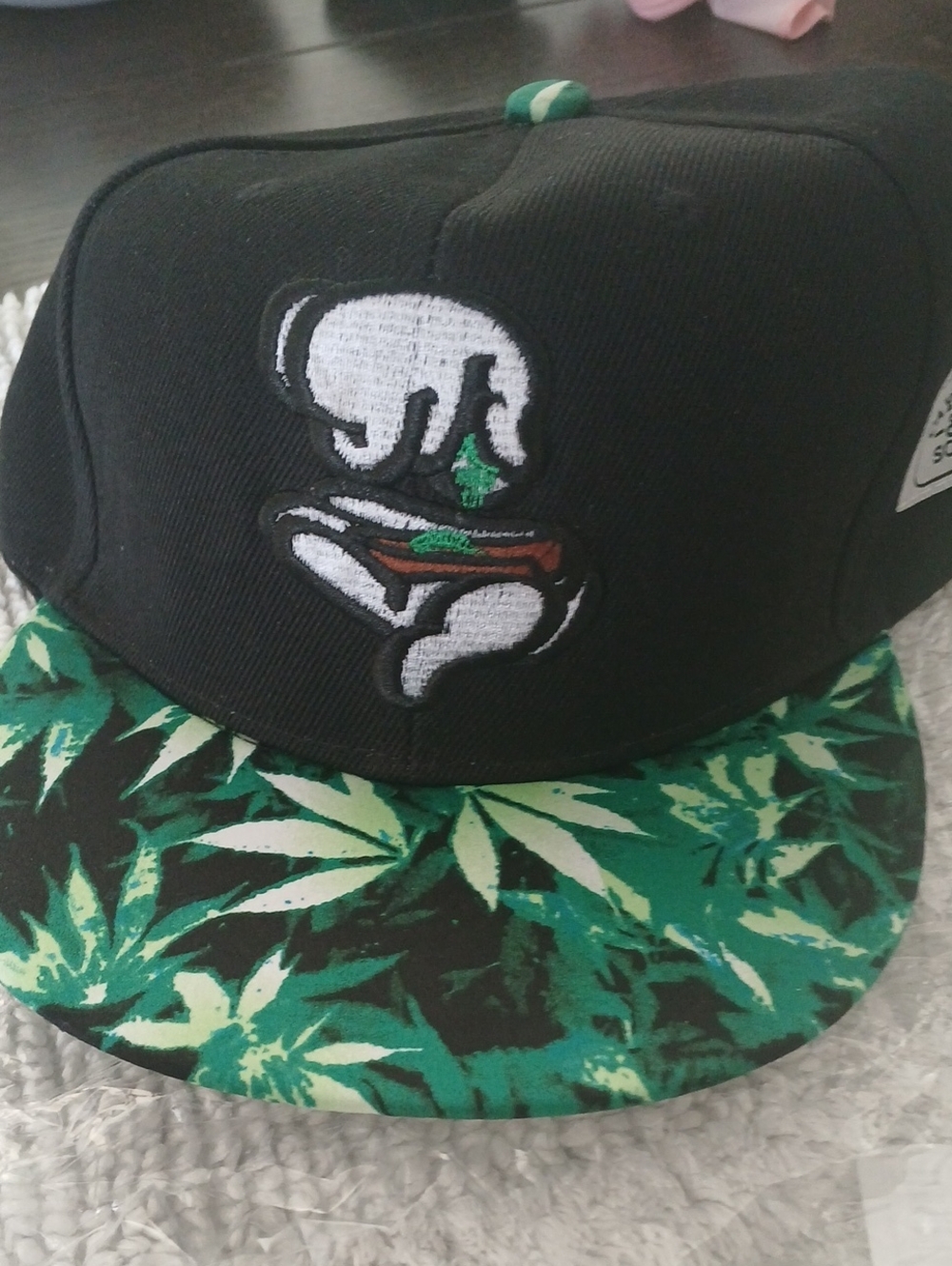 Black & Green Leaf-Print Snapback Hat with White Embroidered Logo
